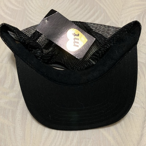 NWT Simply Obsessed Hat - Picture 2 of 2